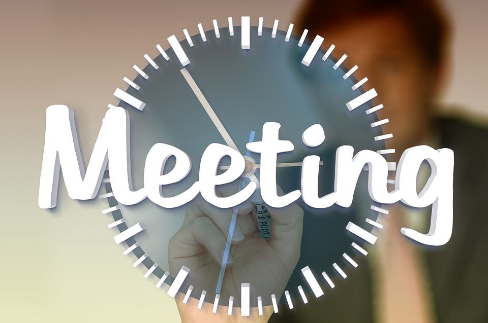How to structure a meeting with Meeting Minutes?